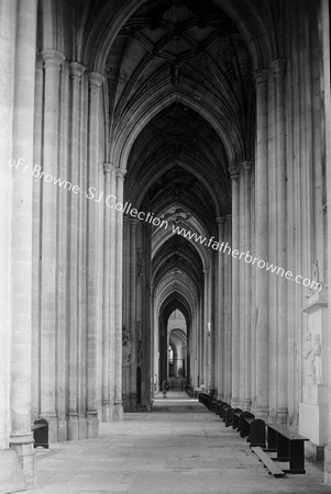 CATHEDRAL S.AISLE SHOWING NORMAN WORK IN S.TRANSEPT